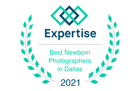 Voted Best Newborn and Maternity Photographer 2021 in Dallas and Fort Worth